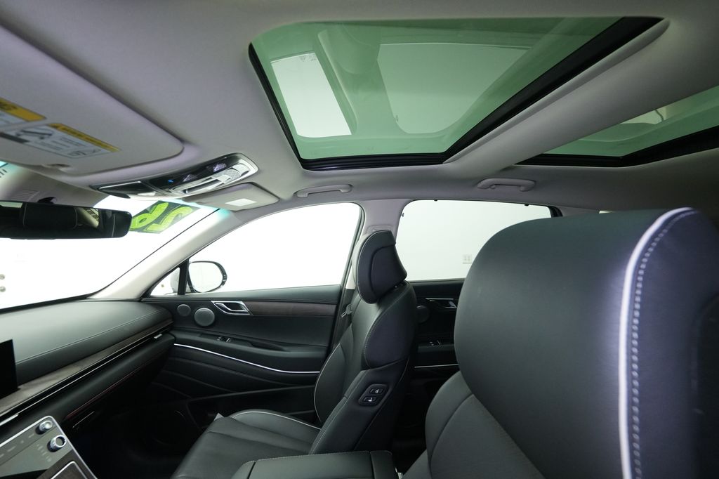 2026 Genesis GV80