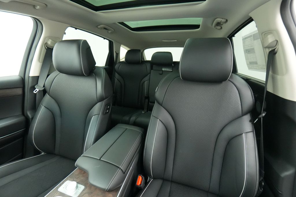 2026 Genesis GV80