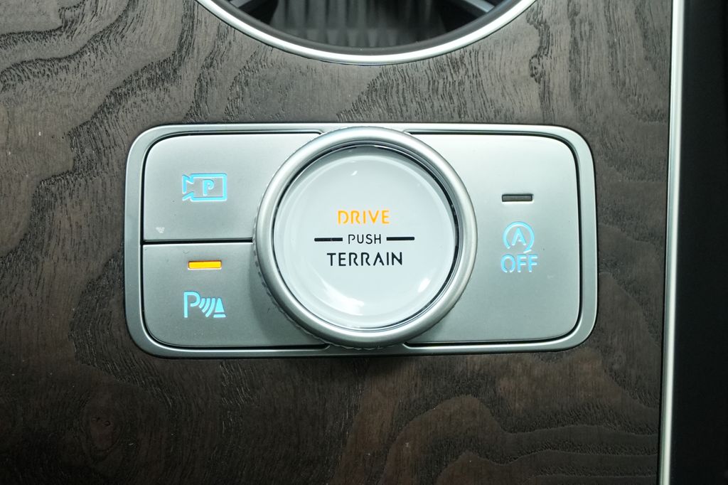 2026 Genesis GV80