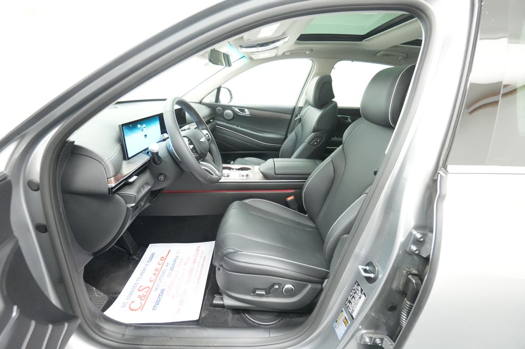 2026 Genesis GV80