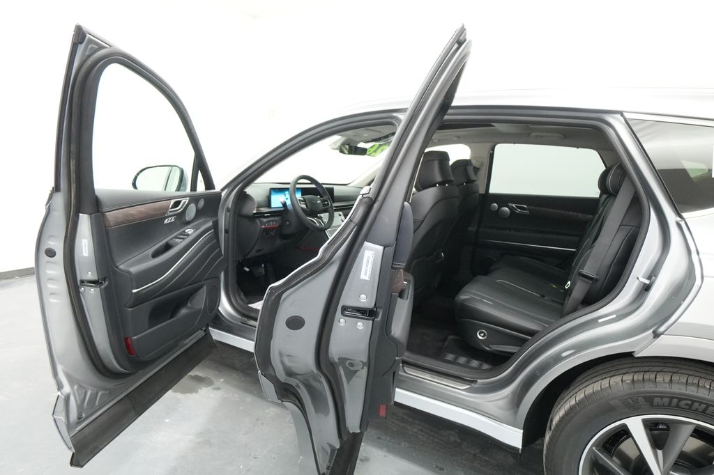 2026 Genesis GV80