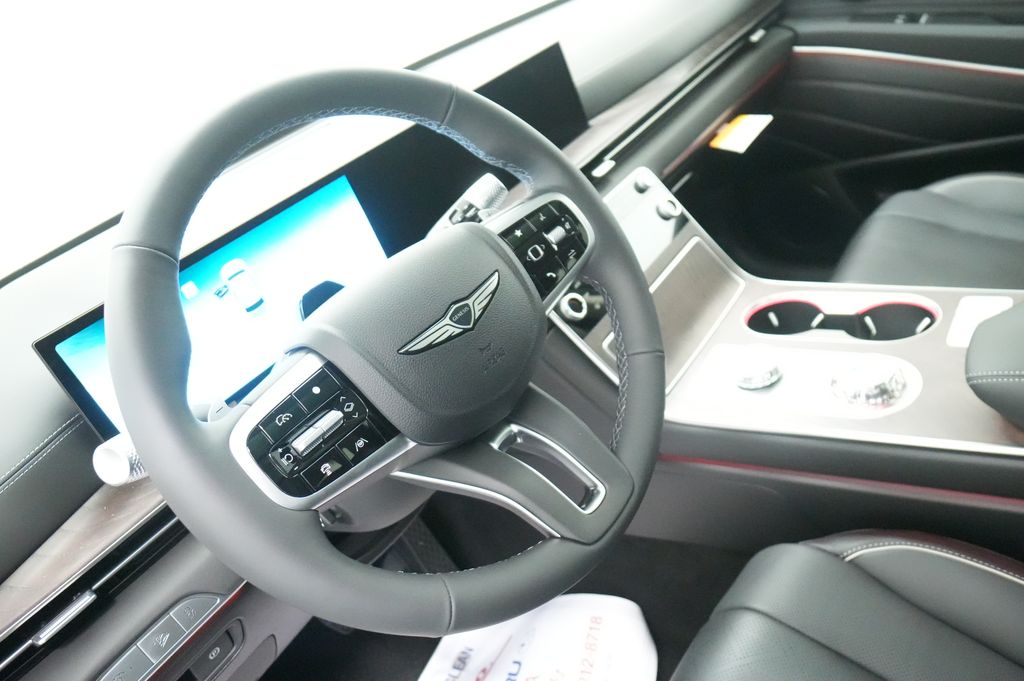 2027 Genesis GV80