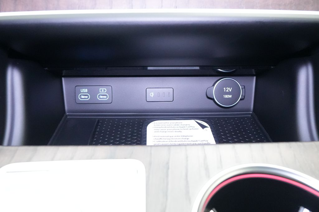 2027 Genesis GV80