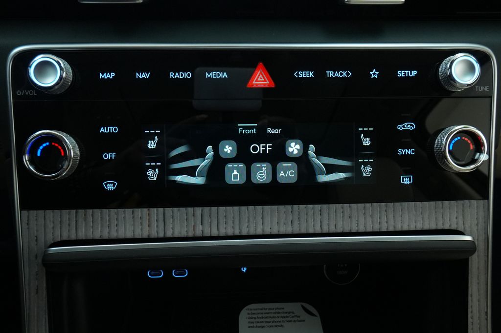 2026 Genesis GV80