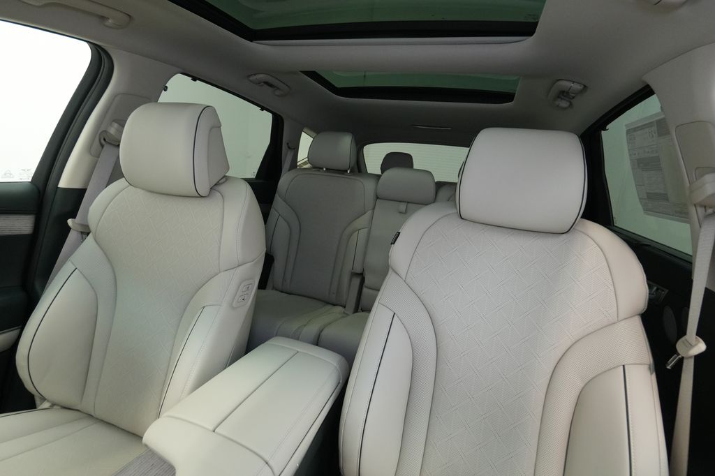 2026 Genesis GV80