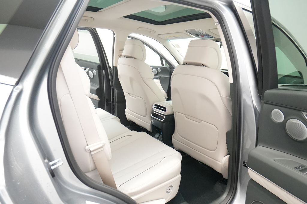 2026 Genesis GV80