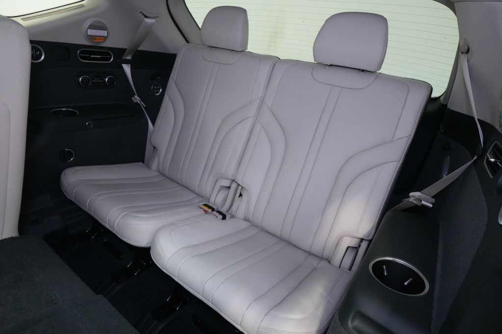 2026 Genesis GV80