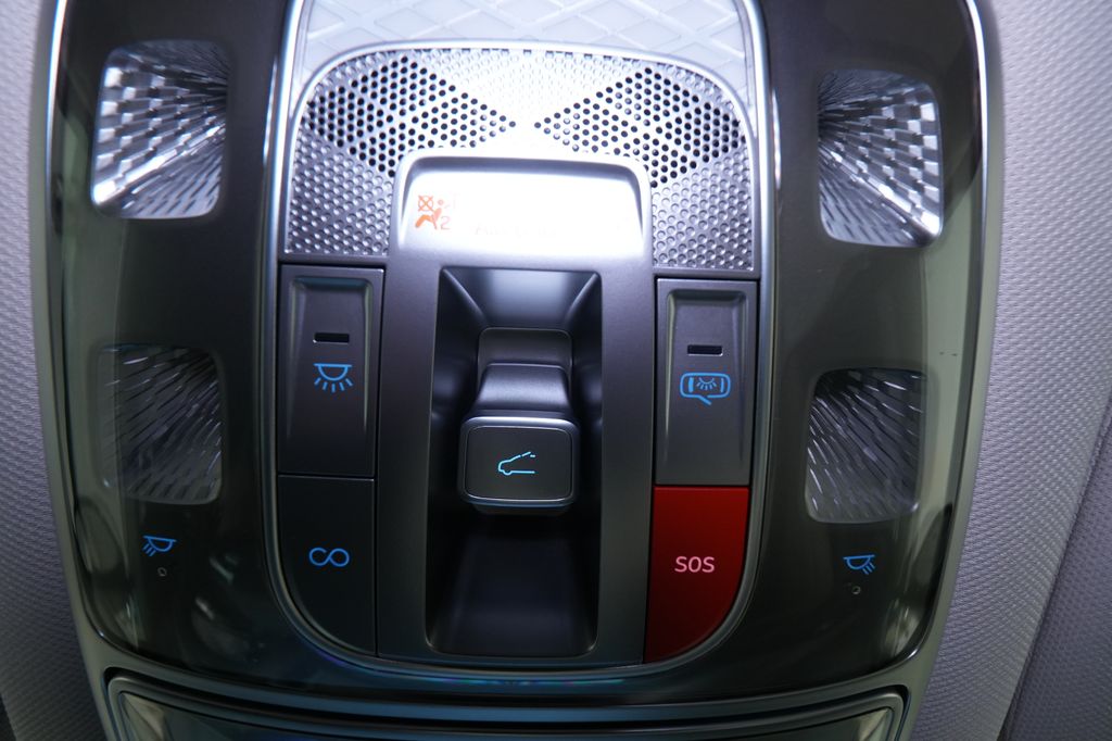 2026 Genesis GV80