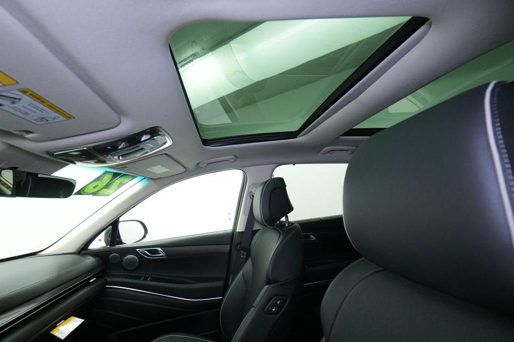 2026 Genesis GV80