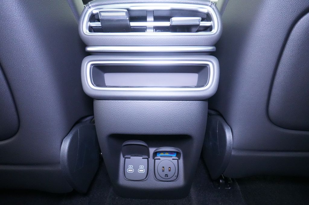 2026 Genesis GV80