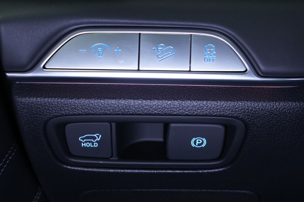 2026 Genesis GV80