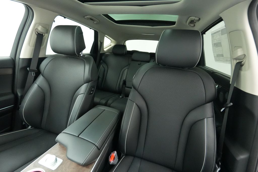 2026 Genesis GV80