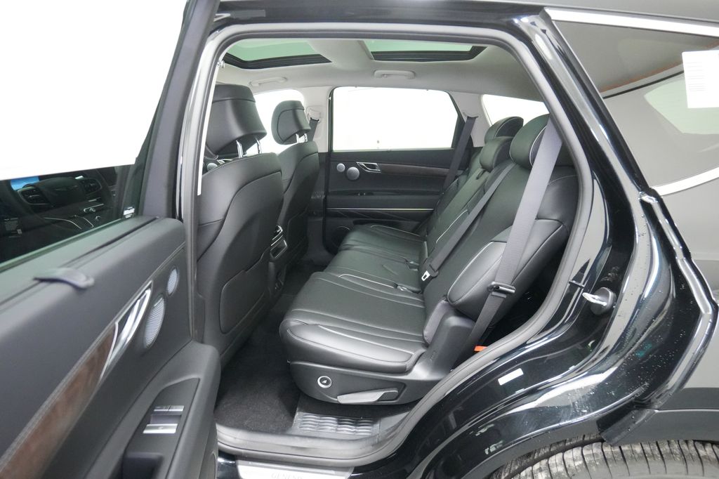 2026 Genesis GV80