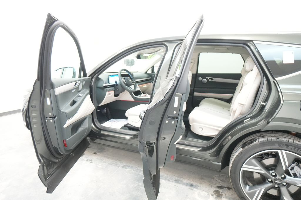 2026 Genesis GV80