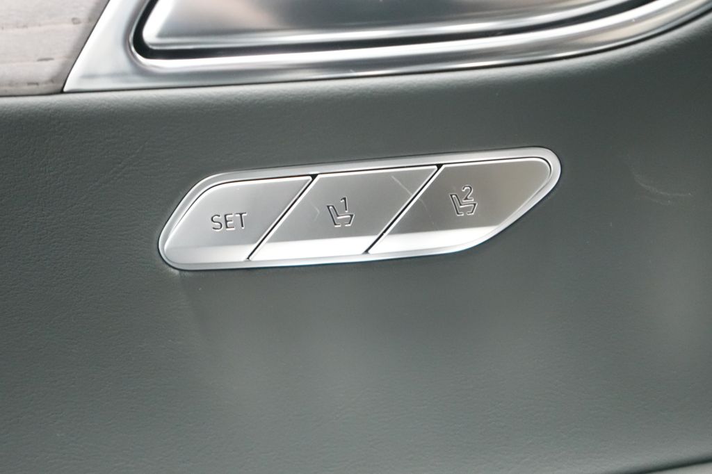 2026 Genesis GV80