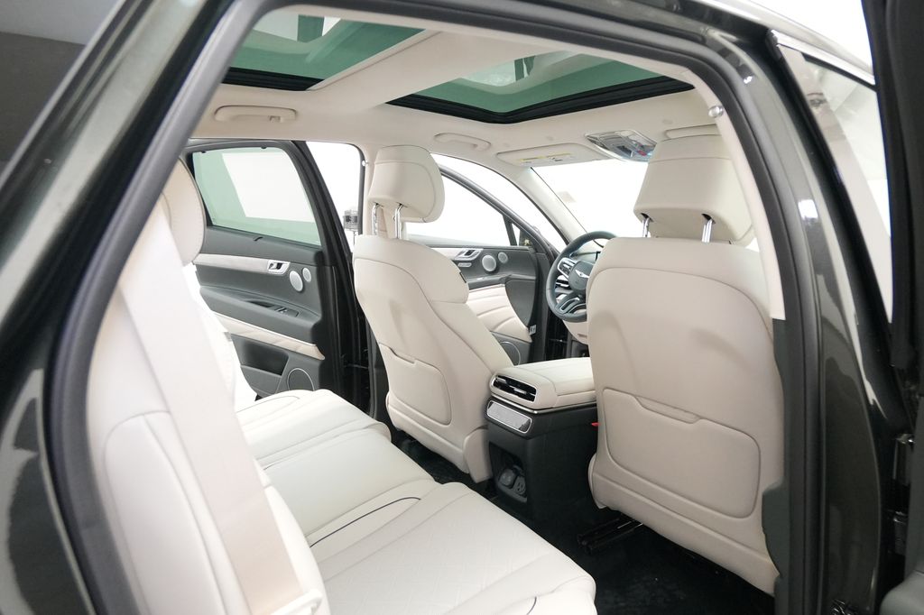 2026 Genesis GV80