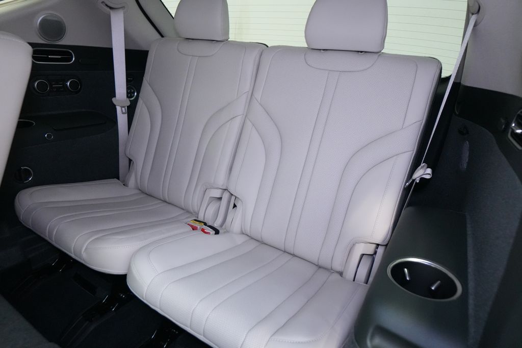 2026 Genesis GV80