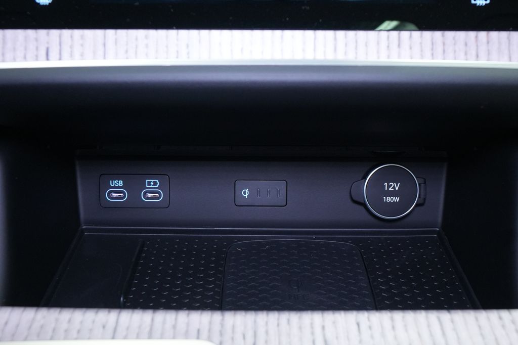 2026 Genesis GV80