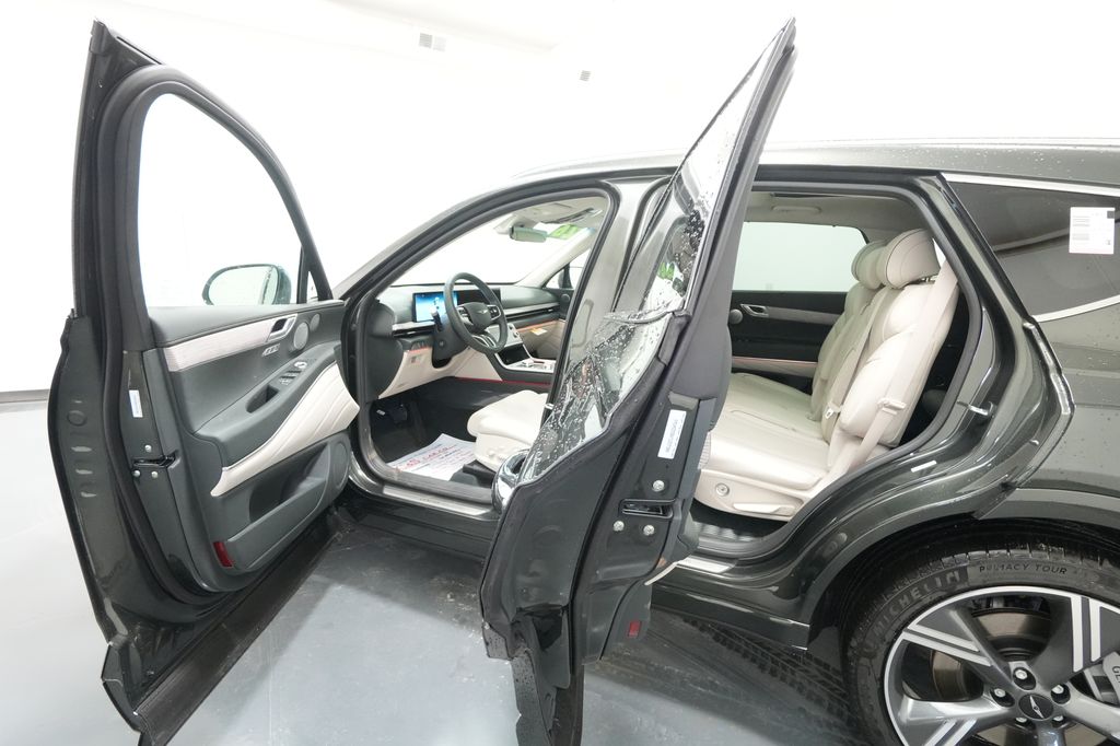 2026 Genesis GV80