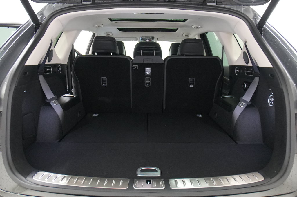 2027 Genesis GV80