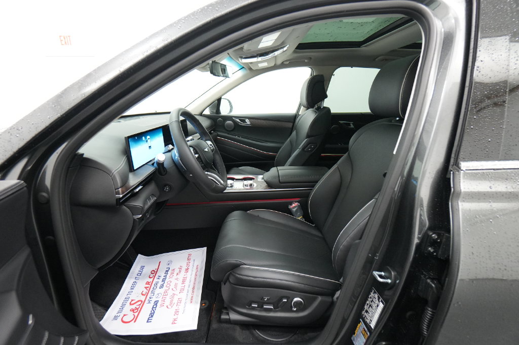 2027 Genesis GV80