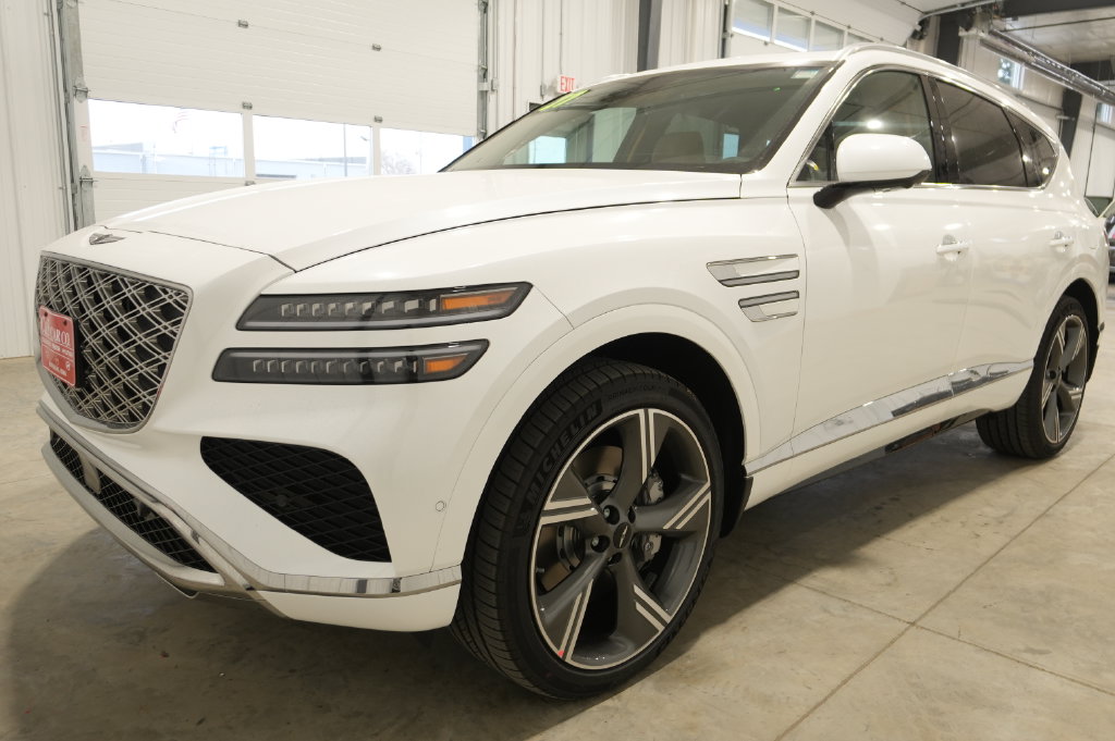 2027 Genesis GV80