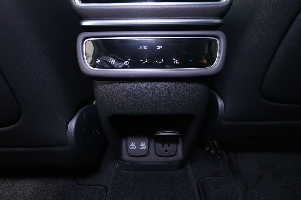 2026 Genesis GV80