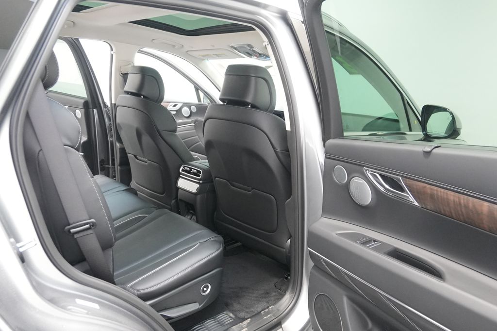 2026 Genesis GV80