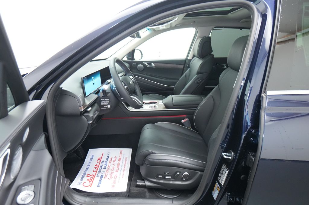 2026 Genesis GV80