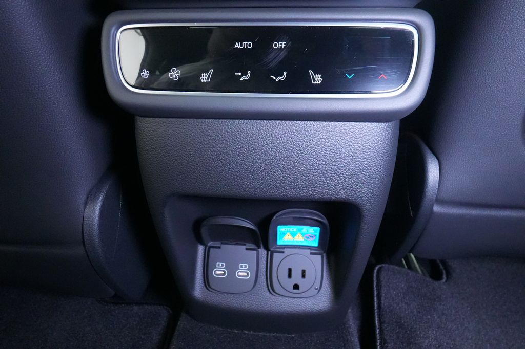 2026 Genesis GV80