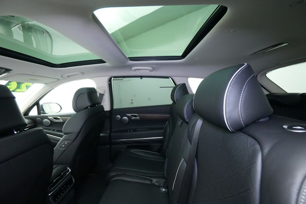 2026 Genesis GV80