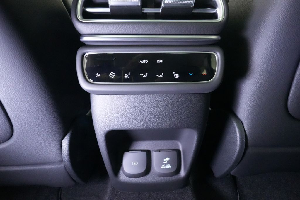 2026 Genesis GV80