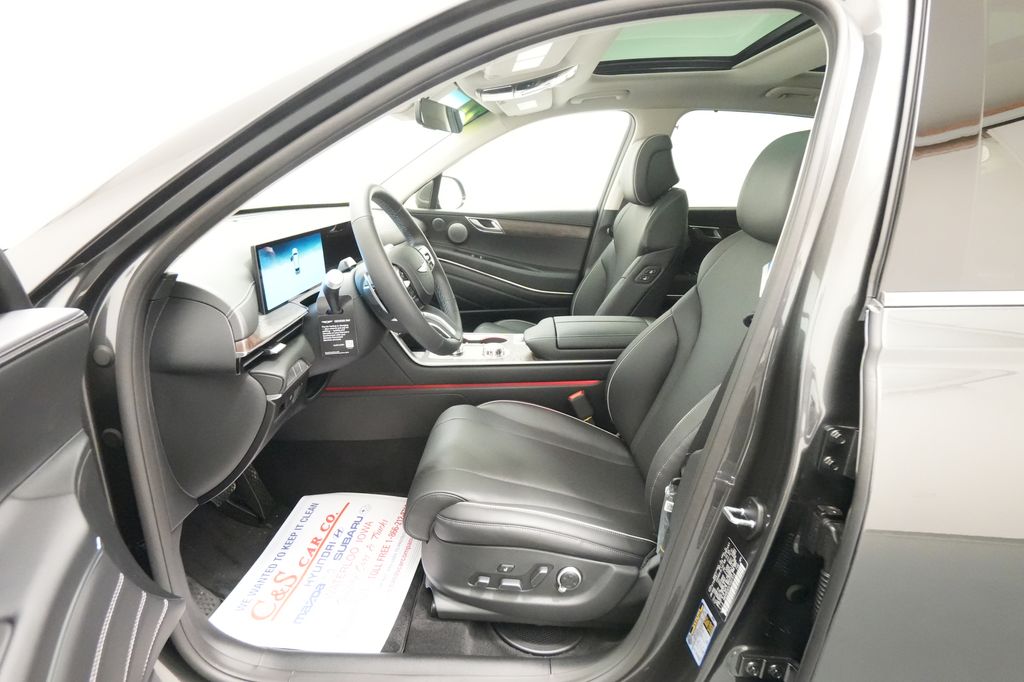 2026 Genesis GV80
