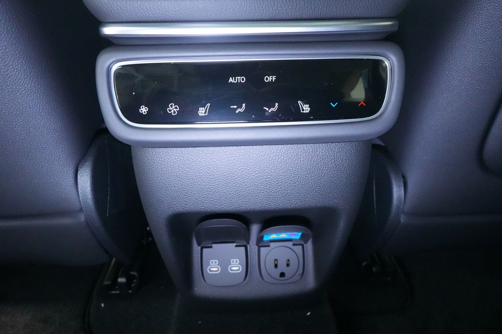 2026 Genesis GV80