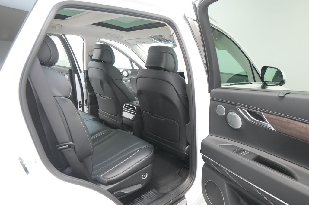 2026 Genesis GV80