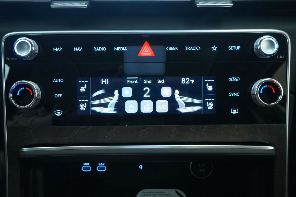 2026 Genesis GV80