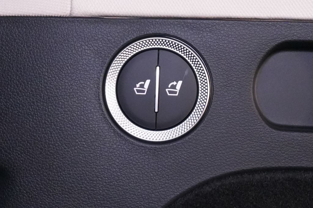 2026 Genesis GV80