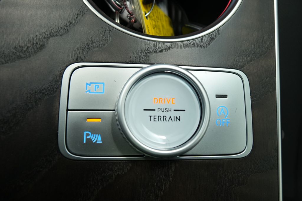 2026 Genesis GV80