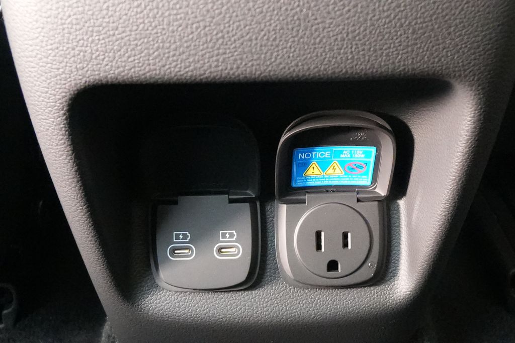 2026 Genesis GV80