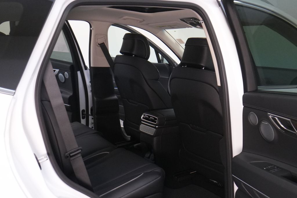 2026 Genesis GV80