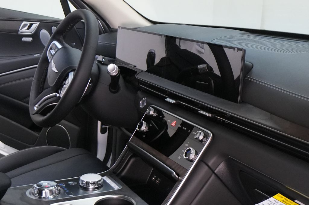 2026 Genesis GV80