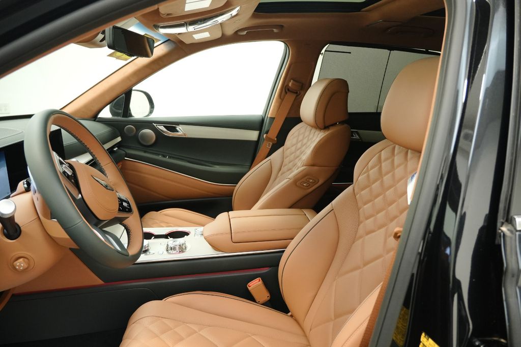 2025 Genesis GV80