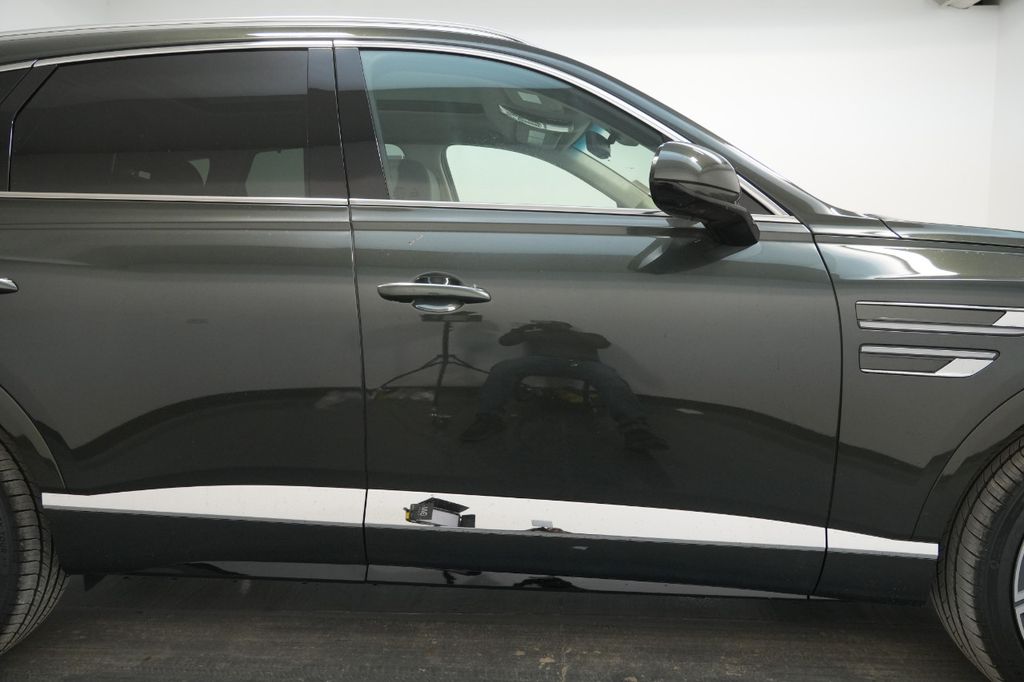 2025 Genesis GV80