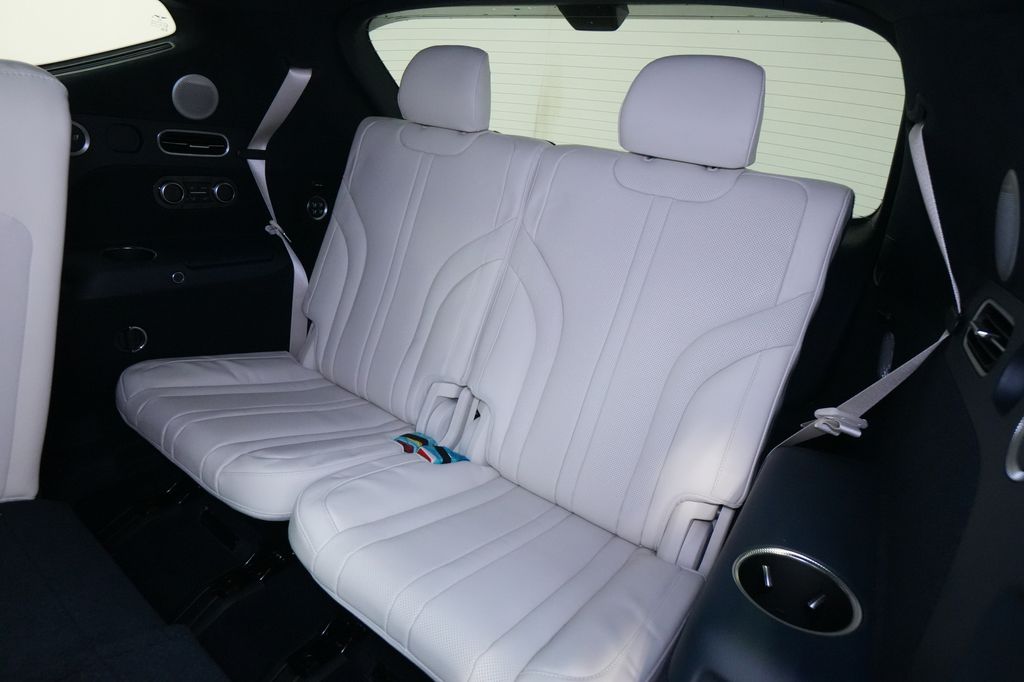 2026 Genesis GV80