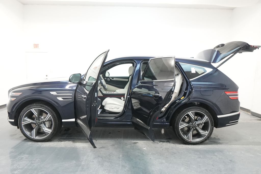 2026 Genesis GV80