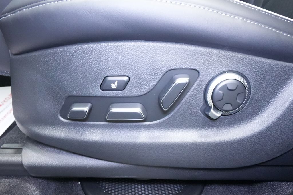 2026 Genesis GV80
