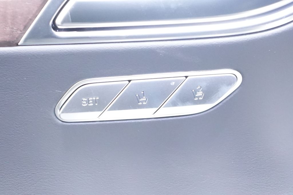 2026 Genesis GV80