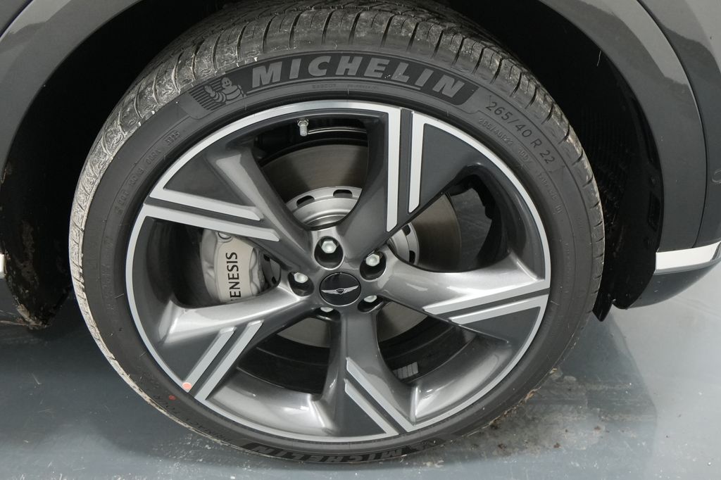 2026 Genesis GV80
