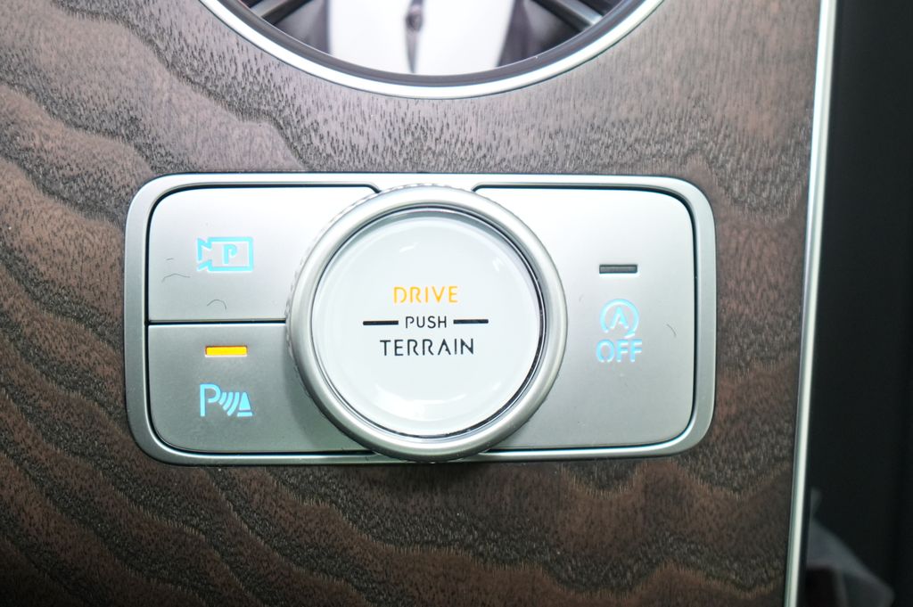 2026 Genesis GV80