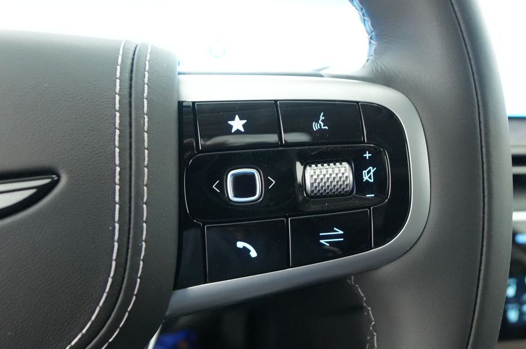 2026 Genesis GV80